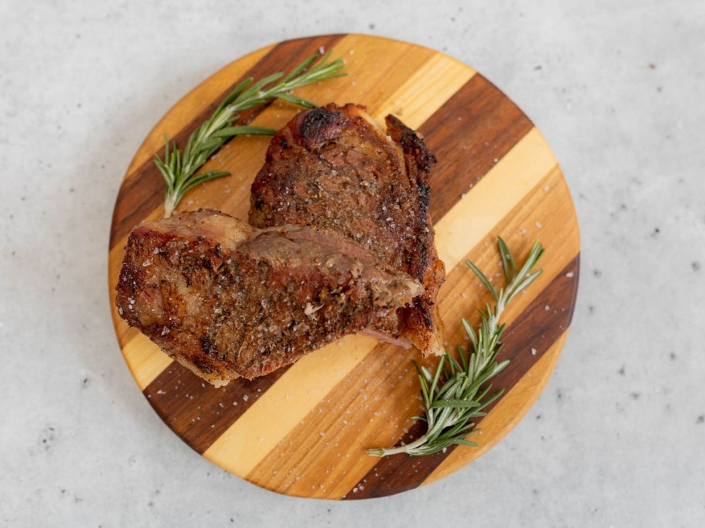 Oak Barn Beef New York Strip Steak - Nebraska Dry Aged Beef, oakbarnbeef.com