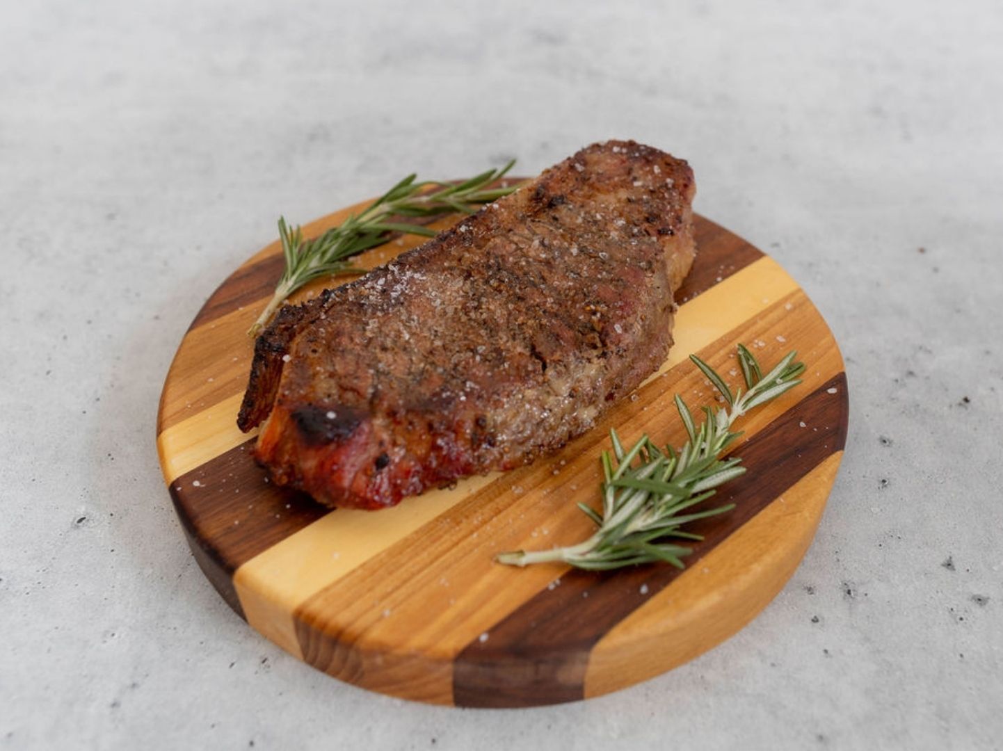Oak Barn Beef New York Strip Steak - Nebraska Dry Aged Beef, oakbarnbeef.com