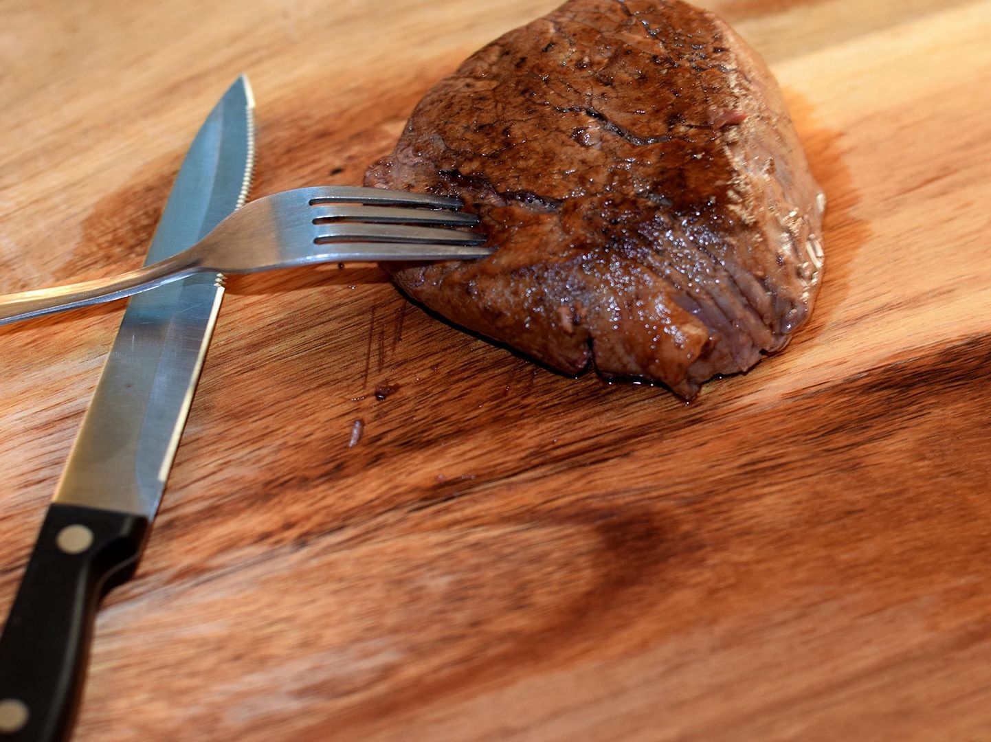 Oak Barn Beef Filet Mignon cooked - Nebraska Raised & Dry Aged Beef, oakbarnbeef.com