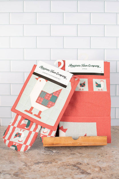 Chicken Oven Mitt &amp; Pot Holder Set