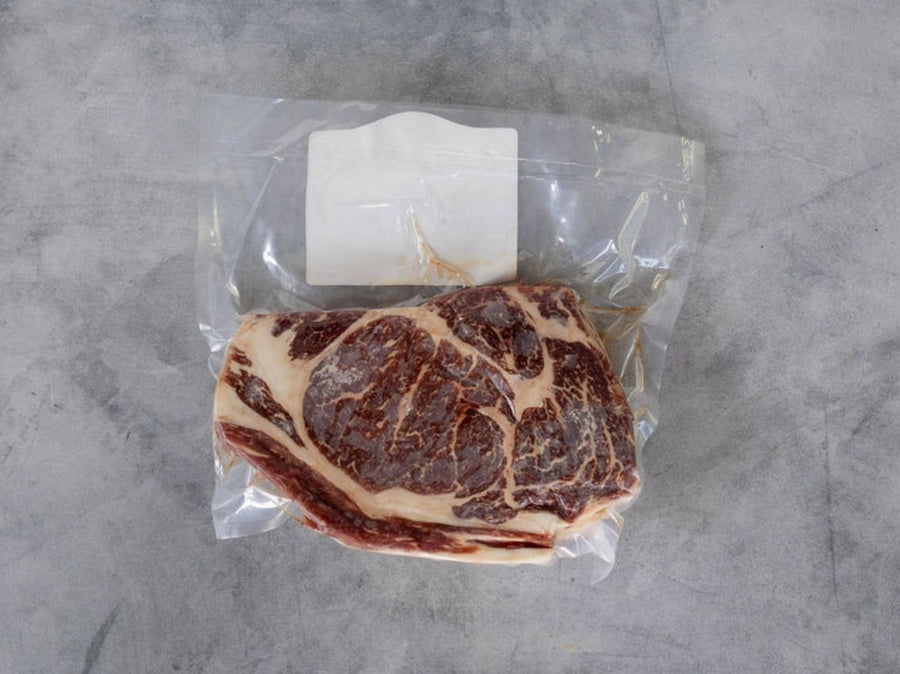 Oak Barn Beef Ribeyes - Boneless Nebraska Steaks dry aged, oakbarnbeef.com