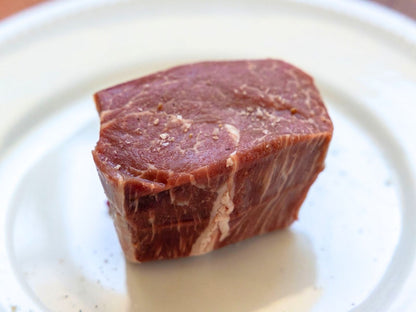 Oak Barn Beef Filet Mignon raw - Nebraska Raised &amp; Dry Aged Beef, oakbarnbeef.com