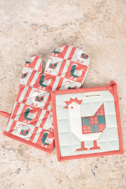 Chicken Oven Mitt &amp; Pot Holder Set