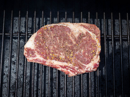 Oak Barn Beef Ribeyes - Boneless Nebraska Steaks dry aged, oakbarnbeef.com